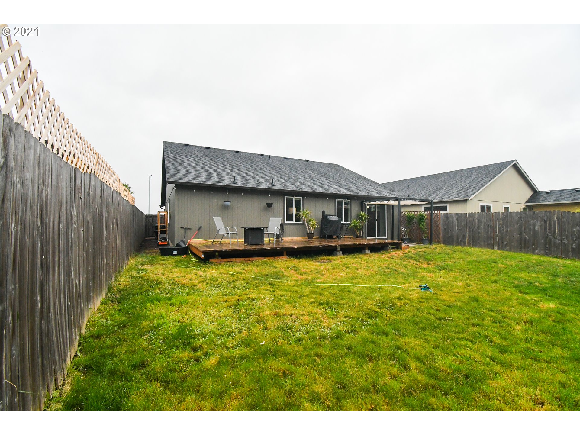 24888 Perkins Road Veneta, OR 97487 - Photo 17 of 21 Gallery Image 17