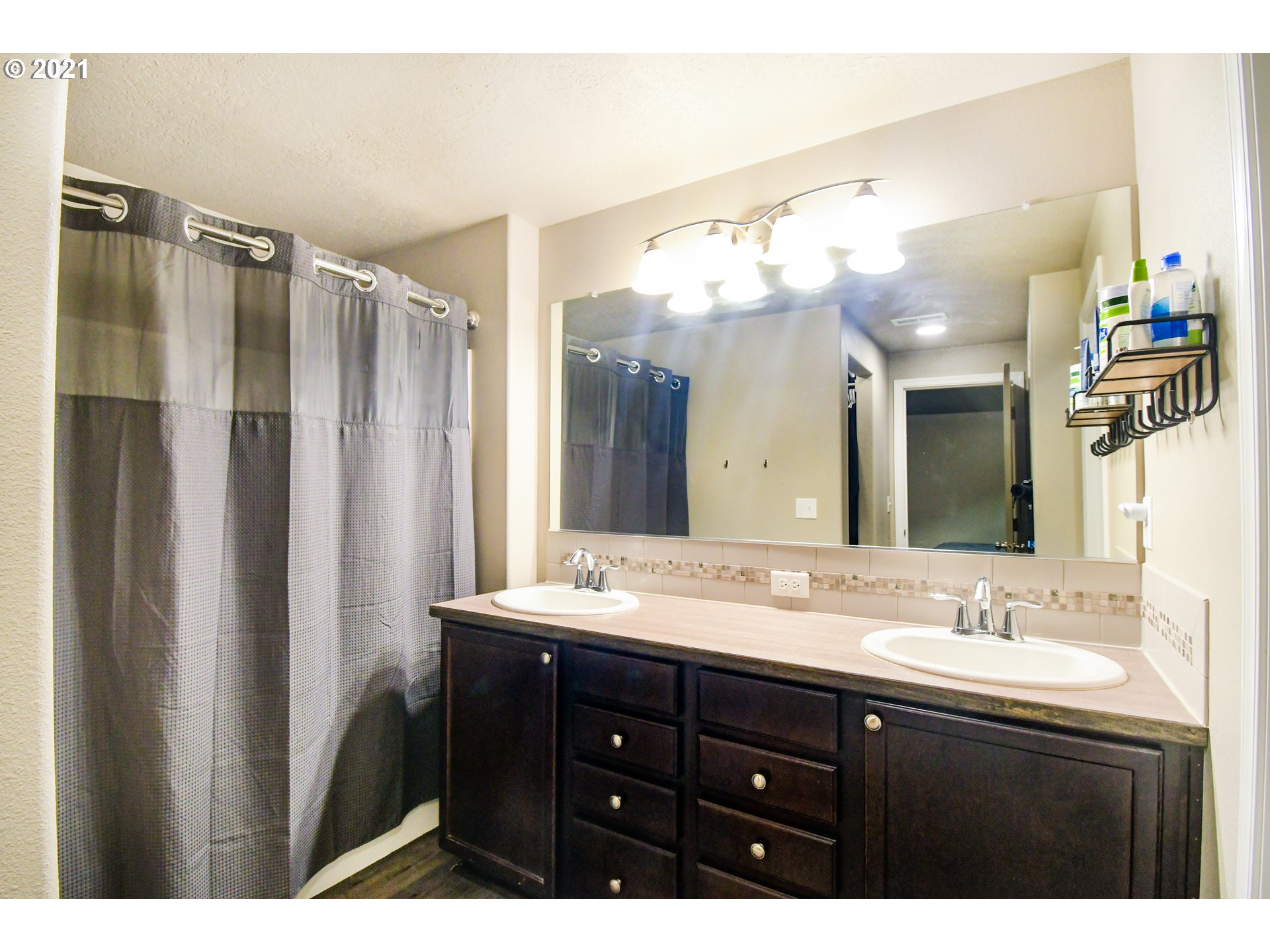 24888 Perkins Road Veneta, OR 97487 - Photo 8 of 21 Gallery Image 8