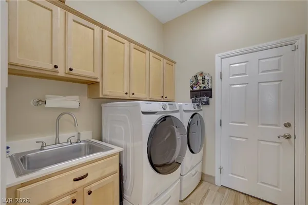 $789,000 | 2399 Winter Cliffs Street, Henderson, NV 89052