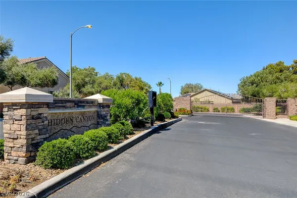 $789,000 | 2399 Winter Cliffs Street, Henderson, NV 89052