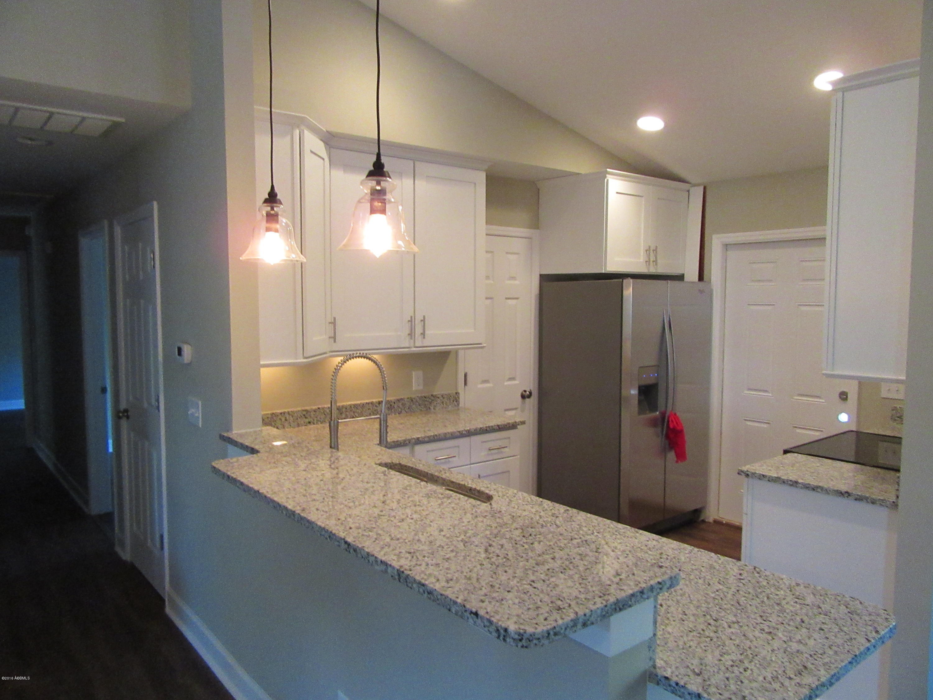 1320 State Rd S-7-504 Beaufort, SC 29902 - Photo 7 of 12 IMG_0455