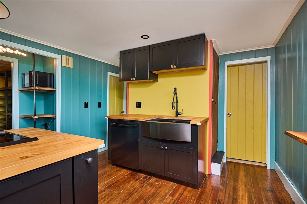520 Legate Hill Road Charlemont, MA 01339 - Photo 7 of 42