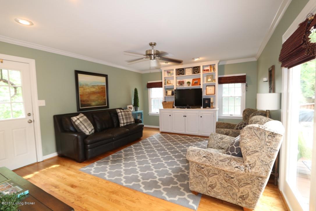 218 Fairmeade Road Louisville, KY 40207 - Photo 19 of 56 UNADJUSTEDNONRAW_thumb_5457