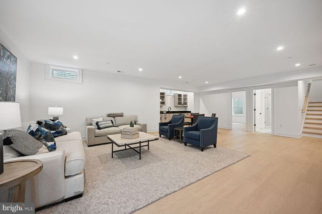 $2,210,000 | 8804 Montgomery Avenue, Chevy Chase, MD 20815