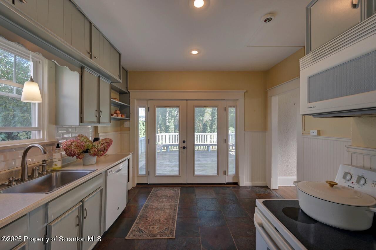 120 Glenburn Road Clarks Green, PA 18411 - Photo 17 of 34 a bathroom with sink double vanity