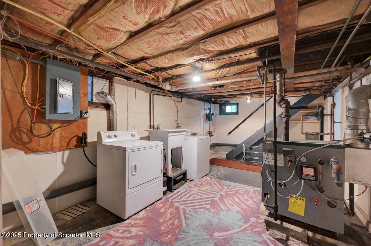 120 Glenburn Road Clarks Green, PA 18411 - Photo 32 of 34 a utility room with dryer and washer