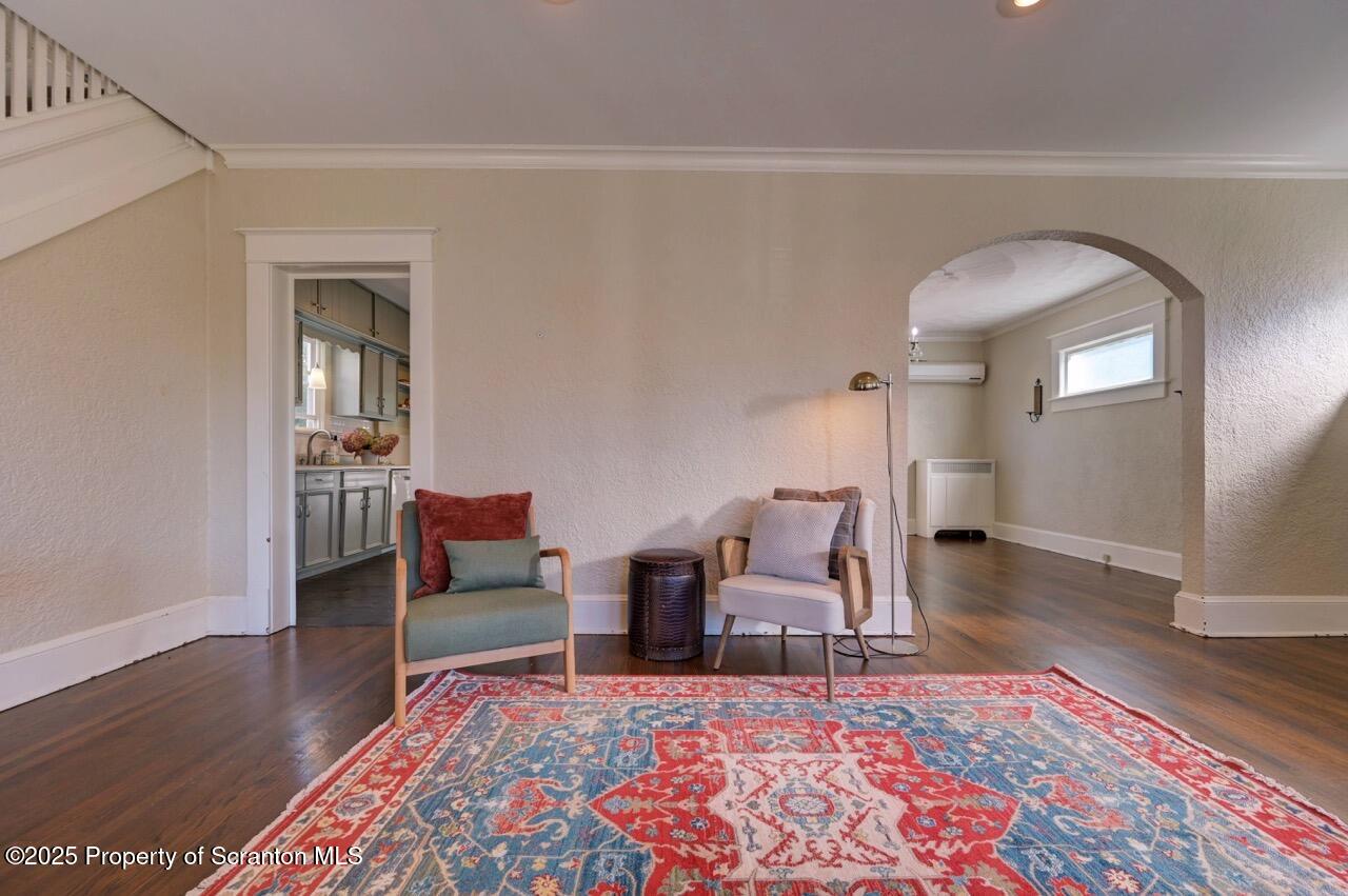 120 Glenburn Road Clarks Green, PA 18411 - Photo 8 of 34 a living room with furniture and a rug