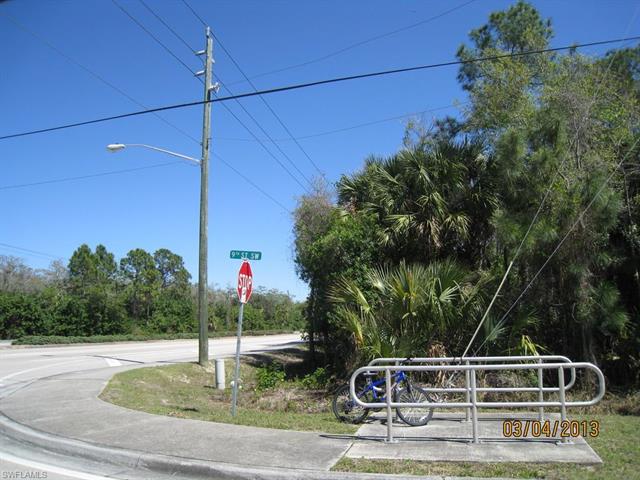 321 9th Street Southwest Naples, FL 34117 - Photo 3 of 5 Gallery Image 3
