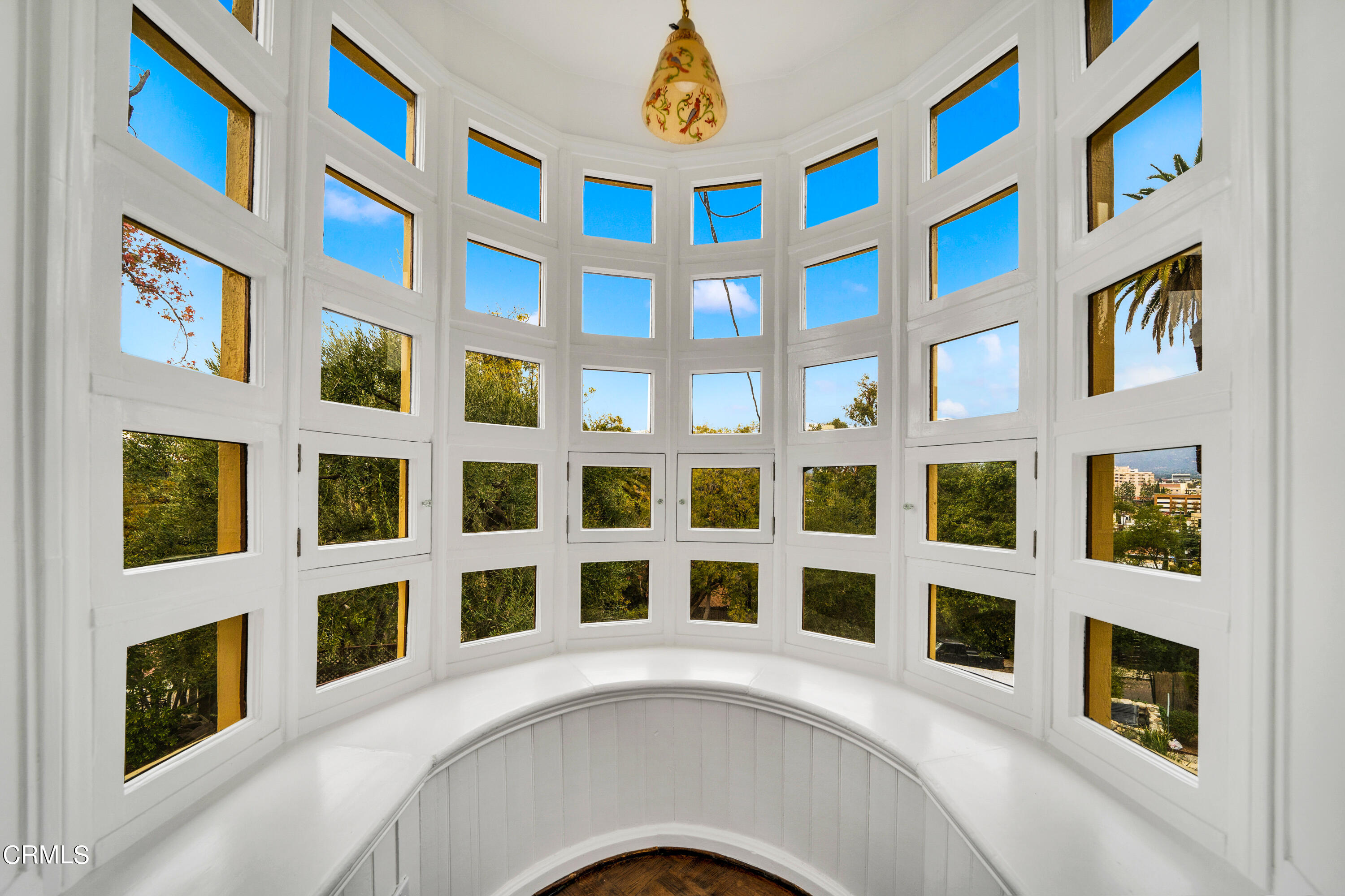 80 Grace Terrace, Unit 5 Pasadena, CA 91105 - Photo 13 of 52 a front view of a building with a lot of windows