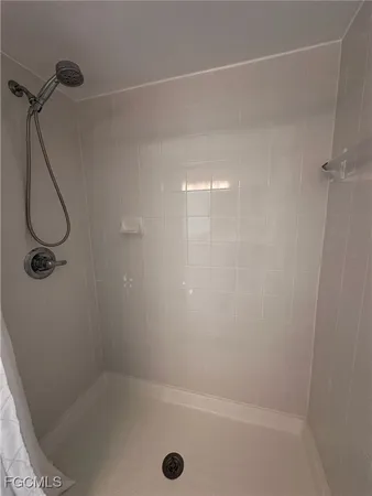 $1,900 | 14831 Park Lake Drive, Unit 209, Fort Myers, FL 33919