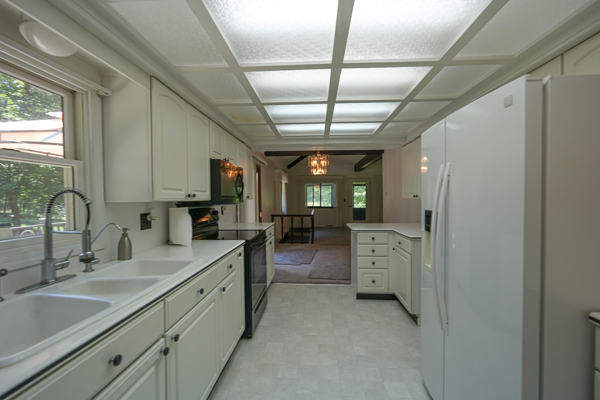 9411 Maple Hill Road Howard City, MI 49329 - Photo 8 of 50 DSC00585