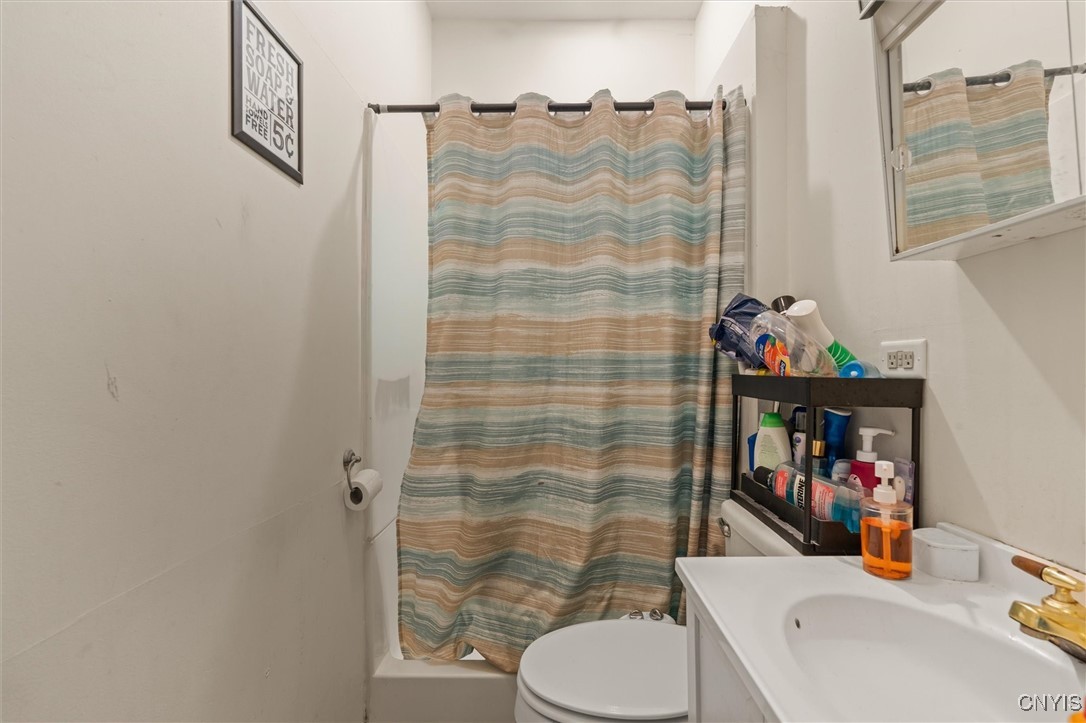 21 Elizabeth Street Auburn, NY 13021 - Photo 15 of 40