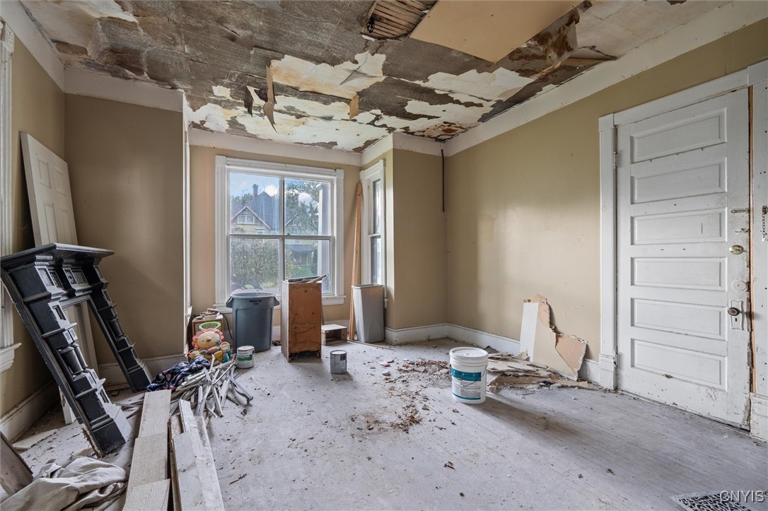 21 Elizabeth Street Auburn, NY 13021 - Photo 29 of 40