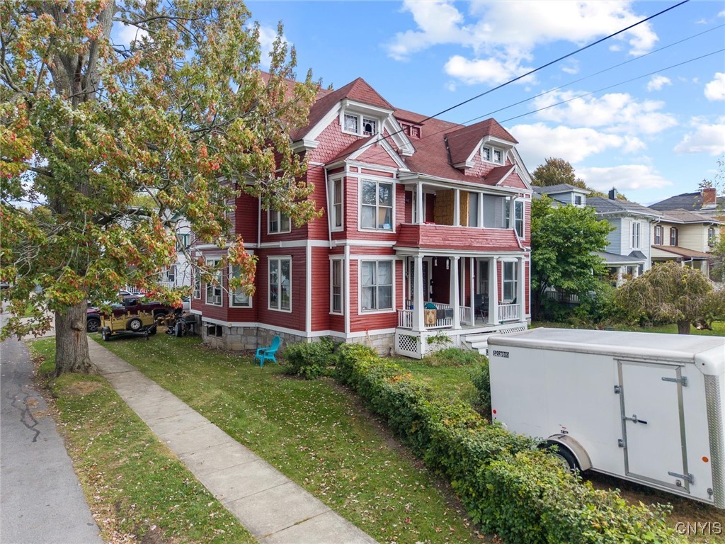 21 Elizabeth Street Auburn, NY 13021 - Photo 5 of 40