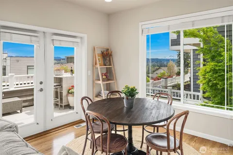 $1,595,000 | 11919 89th Place Northeast, Kirkland, WA 98034