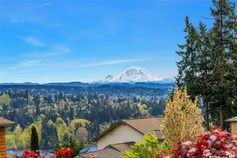 $1,595,000 | 11919 89th Place Northeast, Kirkland, WA 98034