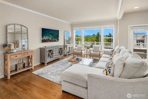 $1,595,000 | 11919 89th Place Northeast, Kirkland, WA 98034