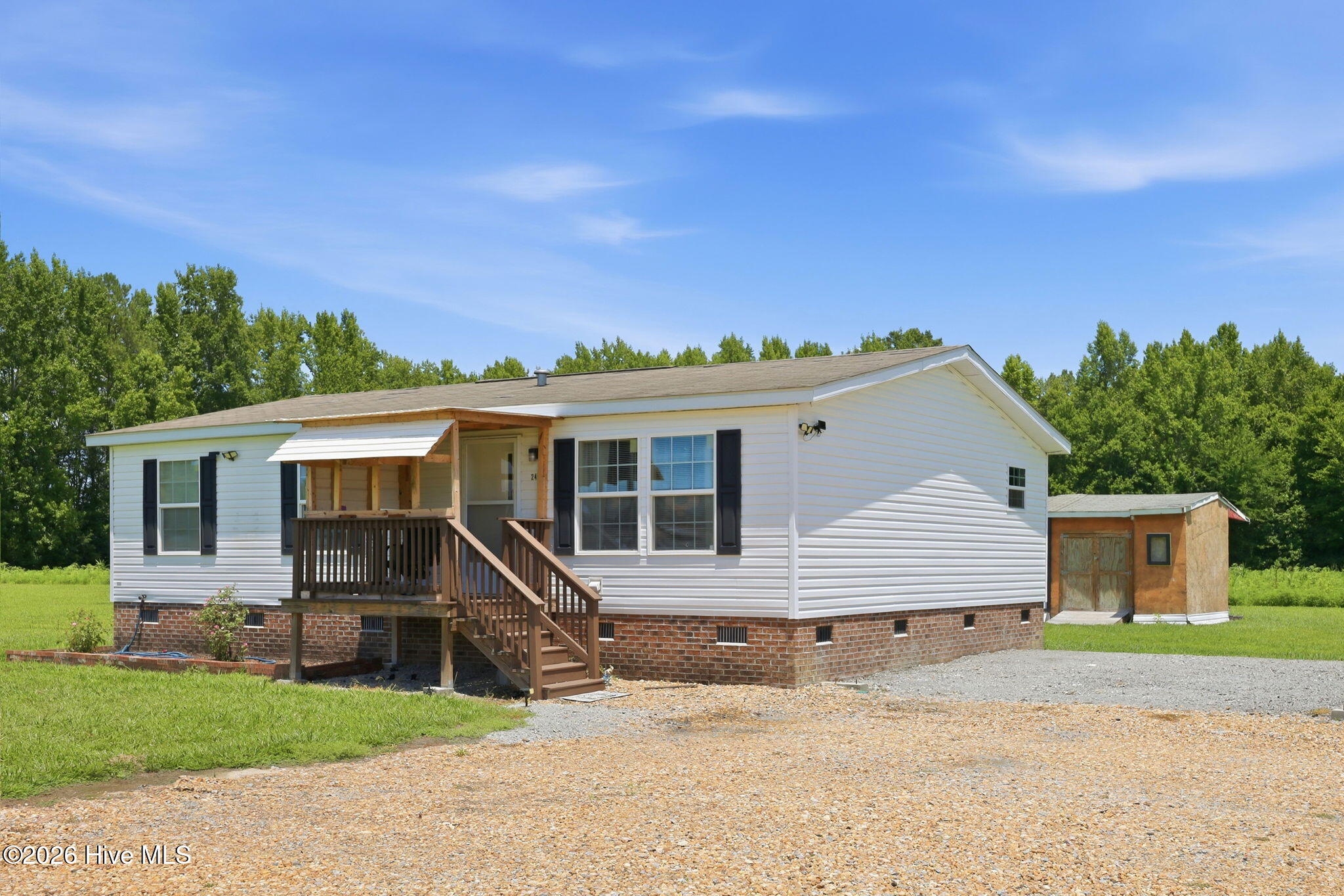2436 Governors Road Windsor, NC 27983 - Photo 2 of 20