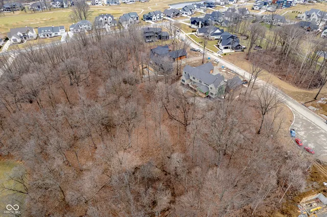 $1,095,000 | 4330 Elmscott Ridge, Zionsville, IN 46077