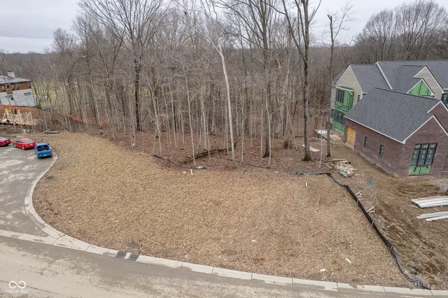 $1,095,000 | 4330 Elmscott Ridge, Zionsville, IN 46077