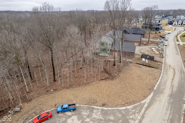 $1,095,000 | 4330 Elmscott Ridge, Zionsville, IN 46077