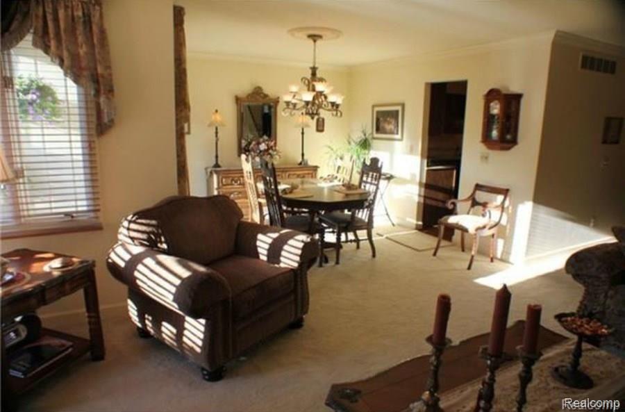 917 Golfview Court, Unit 30 Rochester Hills, MI 48307 - Photo 13 of 27