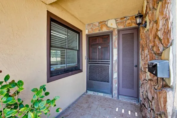 $4,995 | 4090 Mt Barnard Avenue, San Diego, CA 92111