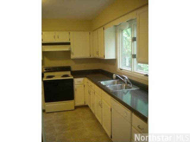 2919 7th Avenue Northwest Rochester, MN 55901 - Photo 15 of 18