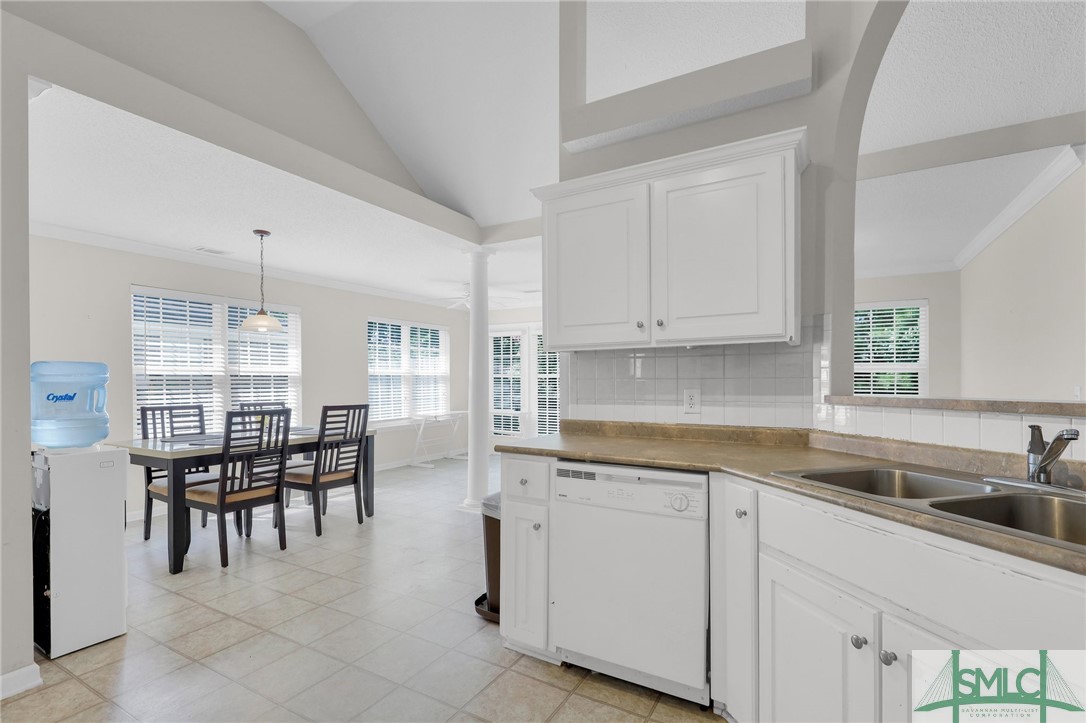 262 Silver Brook Circle Pooler, GA 31322 - Photo 11 of 38