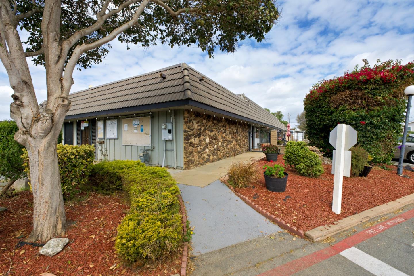 20 Russell Road, Unit 84 Salinas, CA 93906 - Photo 41 of 55 Gallery Image 41
