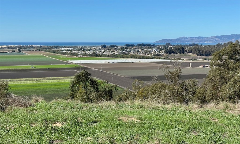 0 Castle Bluff Road Arroyo Grande, CA 93420 - Photo 33 of 36 a view of a lake with a mountain