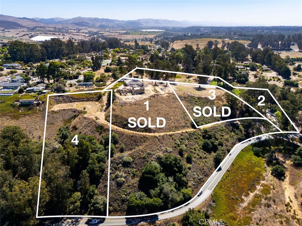 0 Castle Bluff Road Arroyo Grande, CA 93420 - Photo 5 of 36 a view of a city