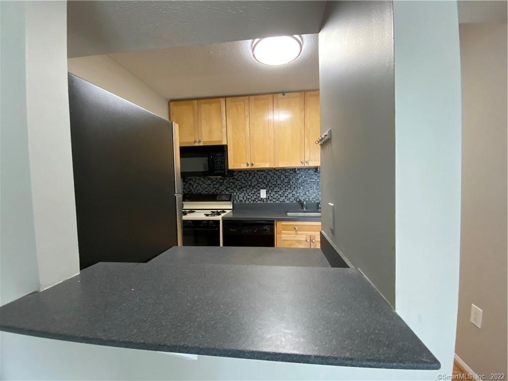 7 Redwood Lane, Unit 7 Ridgefield, CT 06877 - Photo 11 of 20