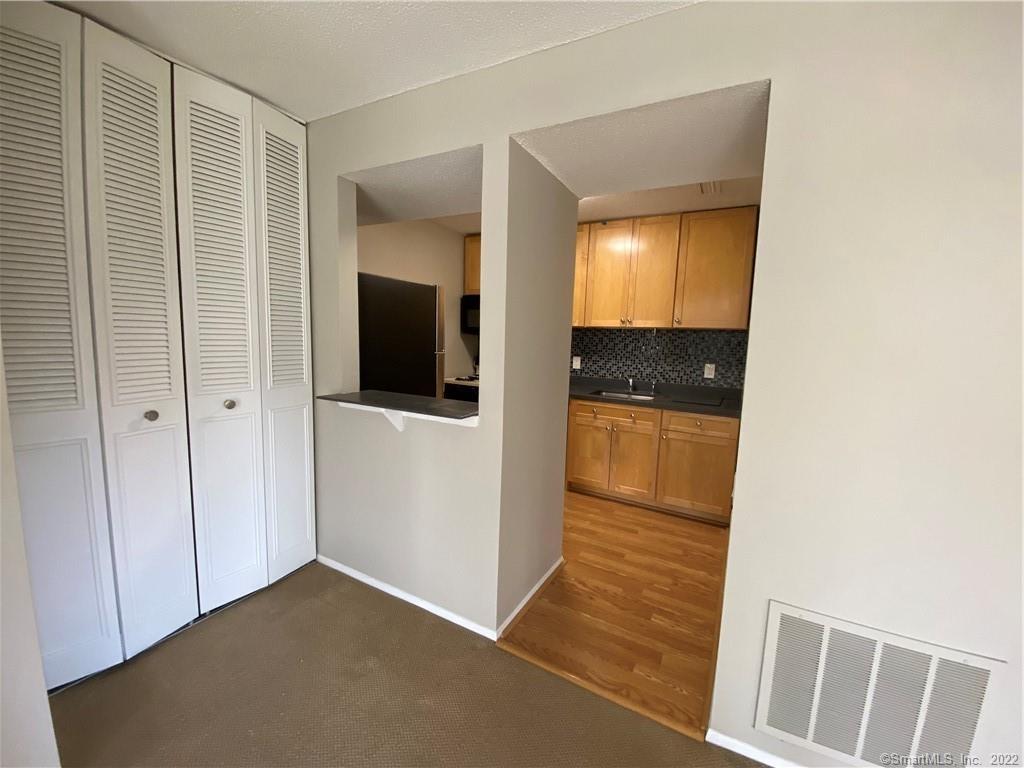 7 Redwood Lane, Unit 7 Ridgefield, CT 06877 - Photo 8 of 20