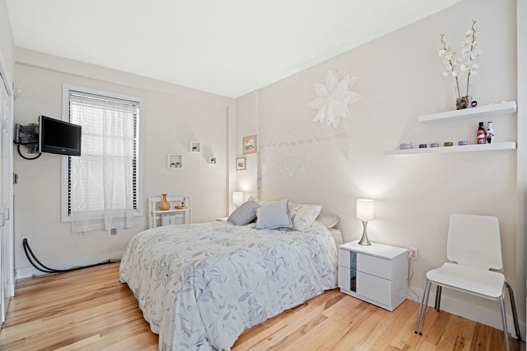80 Broadway Street, Unit 2A Boston, MA 02116 - Photo 13 of 32
