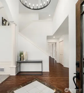 a view of entryway and hall