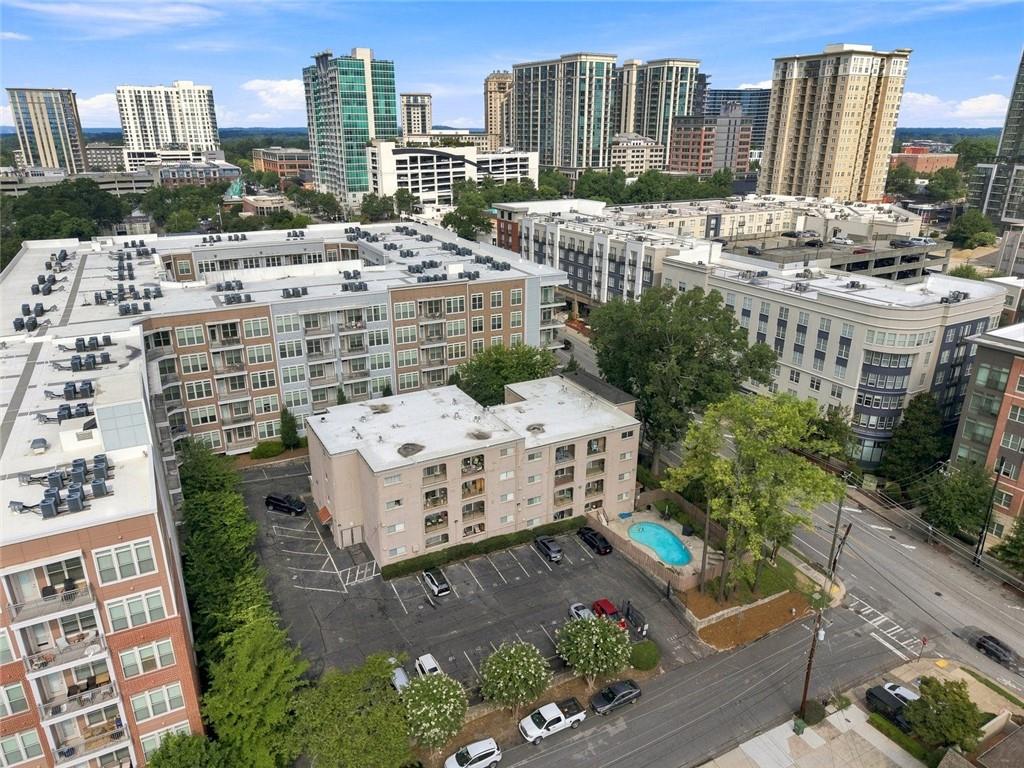 395 Pharr Road Northeast, Unit 208 Atlanta, GA 30305 - Photo 26 of 32 Gallery Image 26