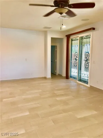 $2,300 | 9185 Valtonar Avenue, Las Vegas, NV 89148