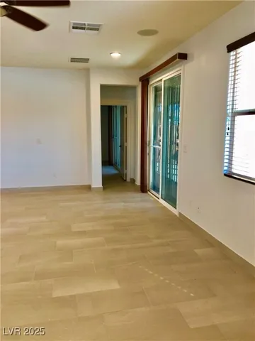 $2,300 | 9185 Valtonar Avenue, Las Vegas, NV 89148