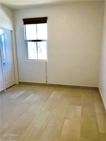 $2,300 | 9185 Valtonar Avenue, Las Vegas, NV 89148