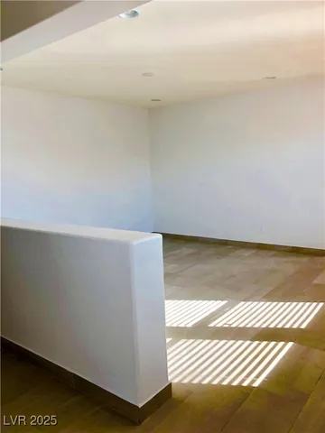 $2,300 | 9185 Valtonar Avenue, Las Vegas, NV 89148