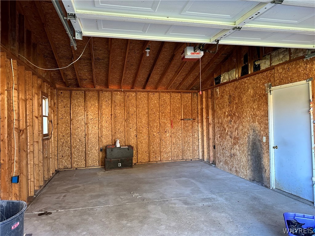 7578 Gow Road Hartland, NY 14008 - Photo 6 of 10 Gallery Image 6