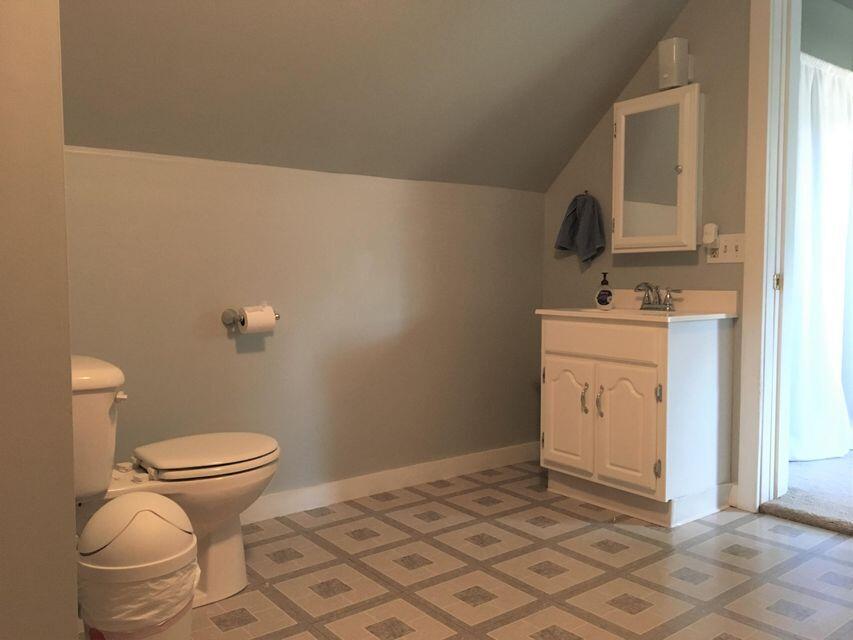 395 Webbs Mills Road Raymond, ME 04071 - Photo 8 of 13 20191002232911503478000000-o