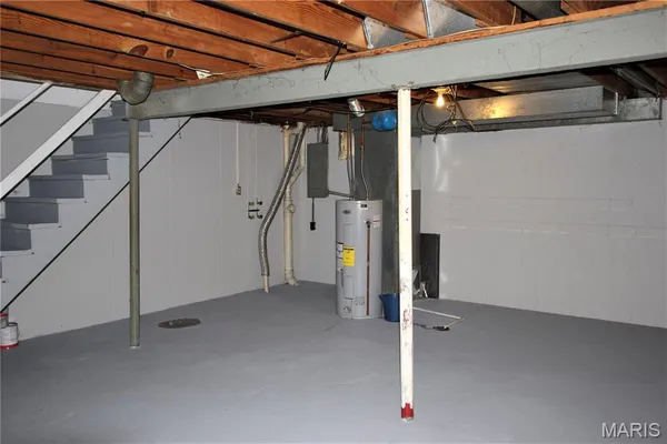 $1,700 | 195 North Service Road, Unit C, St. Peters, MO 63376