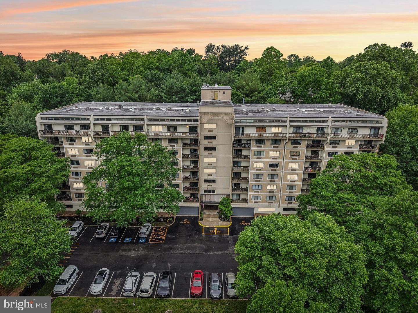 700 Avondale Road, Unit 6H Wallingford, PA 19086 - Photo 1 of 26 700 Building Exterior