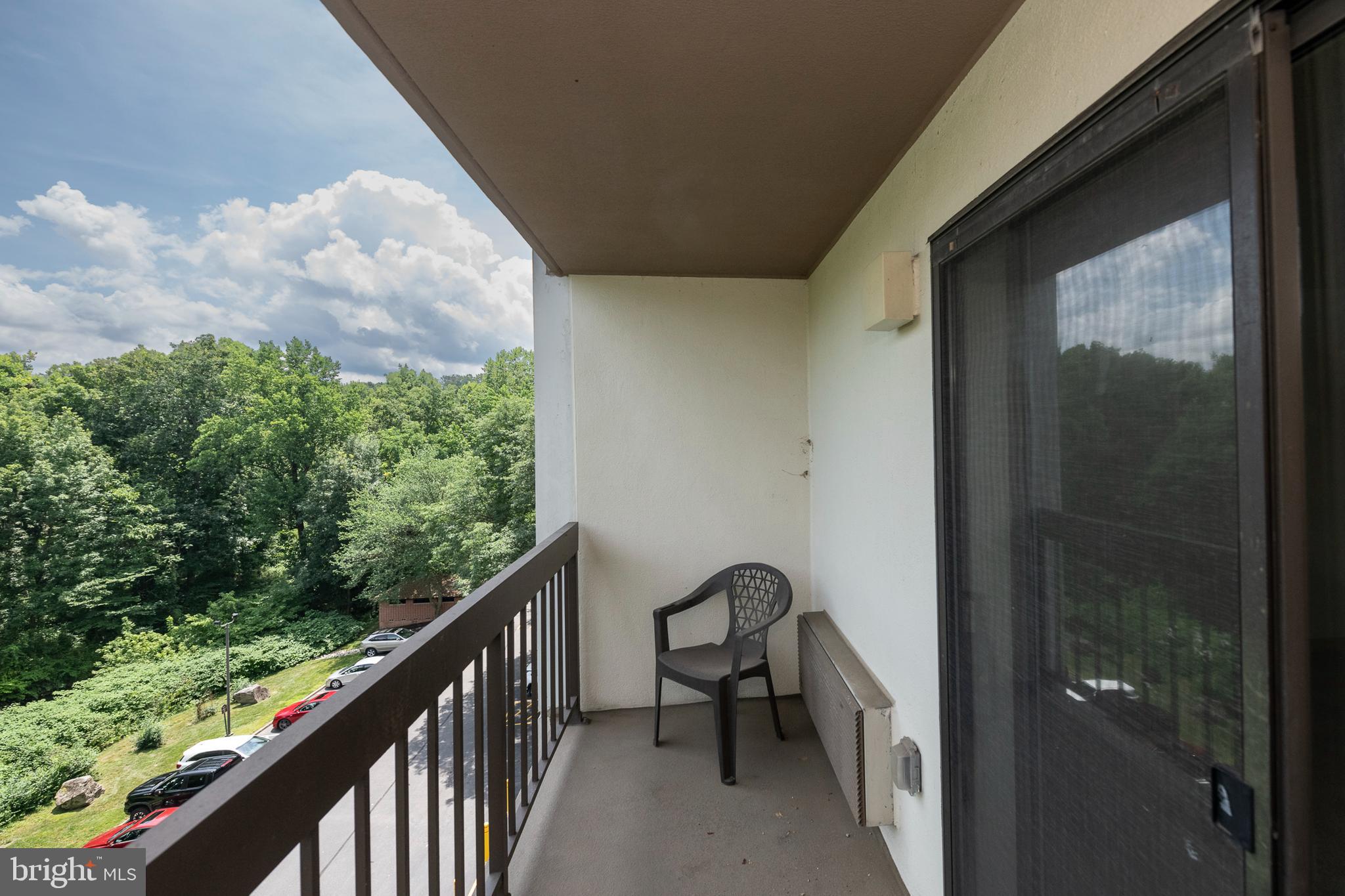 700 Avondale Road, Unit 6H Wallingford, PA 19086 - Photo 21 of 26 Patio