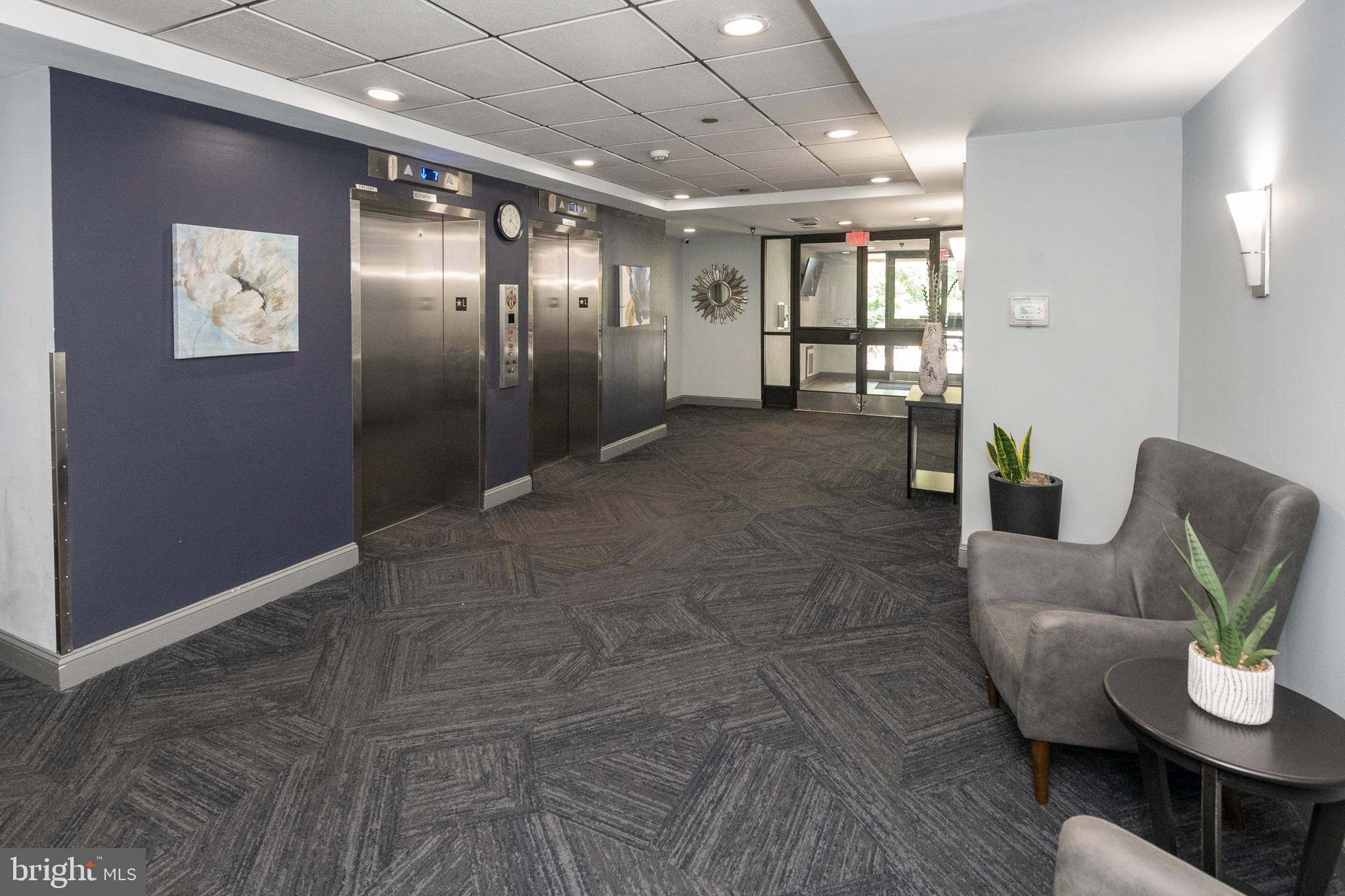 700 Avondale Road, Unit 6H Wallingford, PA 19086 - Photo 3 of 26 Lobby