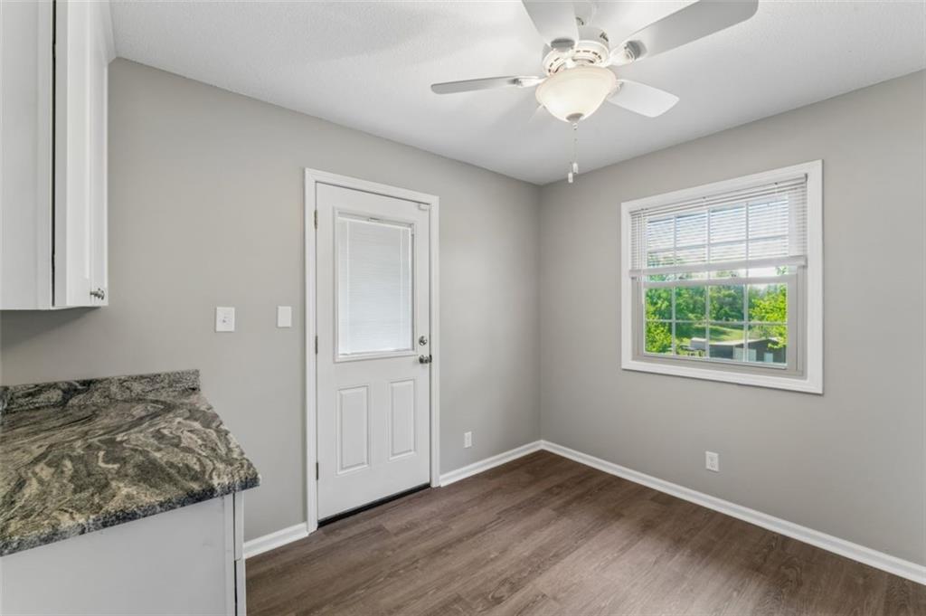 18611 East Salisbury Road Independence, MO 64056 - Photo 28 of 77