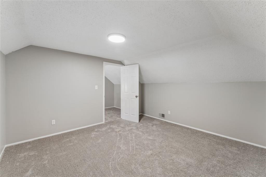 18611 East Salisbury Road Independence, MO 64056 - Photo 46 of 77