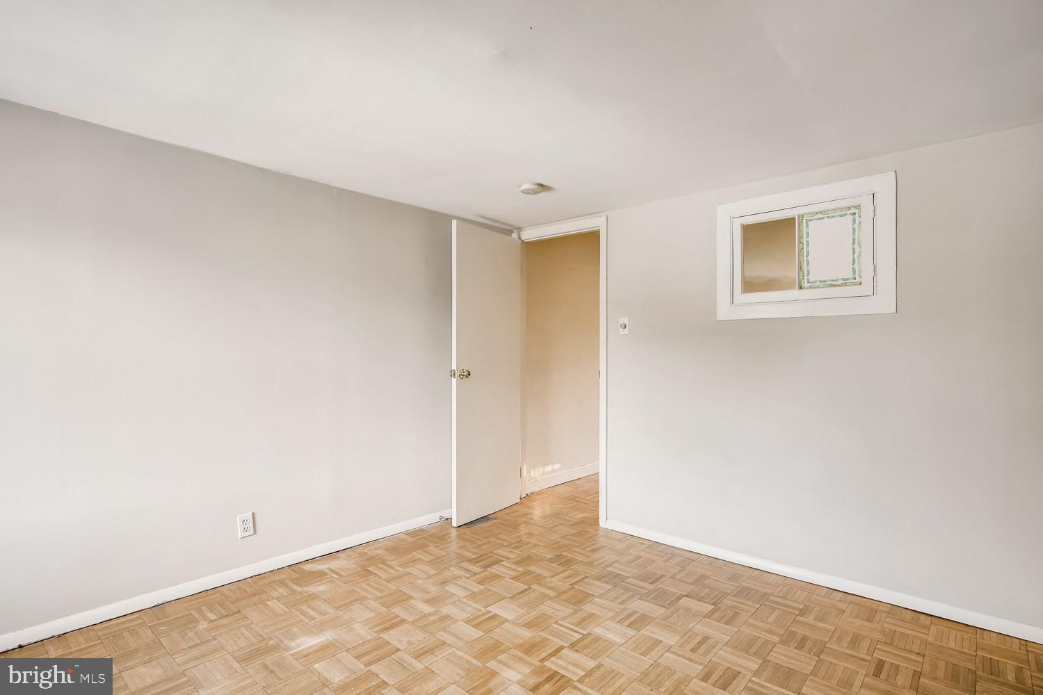 1416 Riverside Avenue Baltimore, MD 21230 - Photo 27 of 33